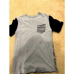 Used men’s tshirt with pocket
